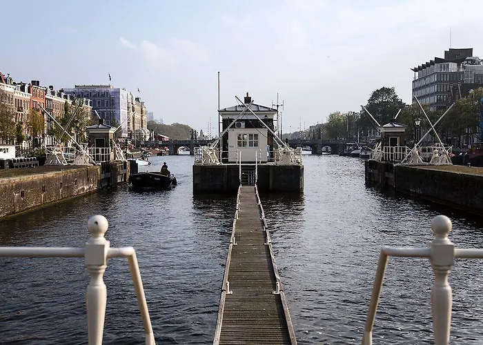 Sweets - Amstelschutsluis * Amsterdam