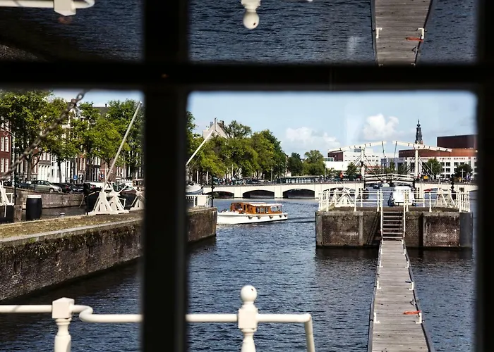 Sweets - Amstelschutsluis