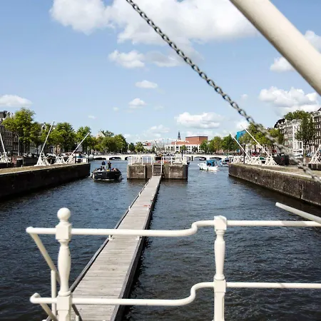 Sweets - Amstelschutsluis *