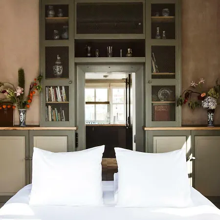 Sweets - Amstelschutsluis *